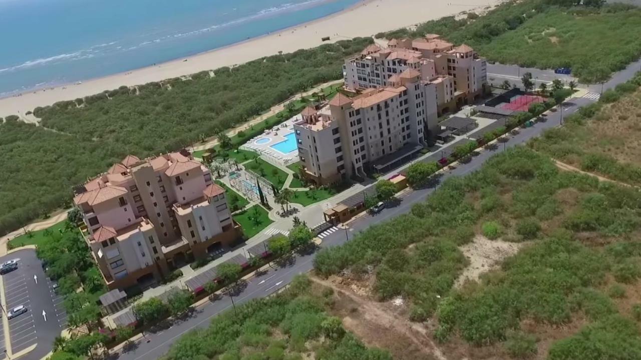 Apartamento Urbanizacion De Lujo En Primera Linea De Playa Ісла-Канела Екстер'єр фото